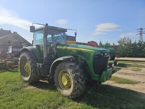 John Deere 8320