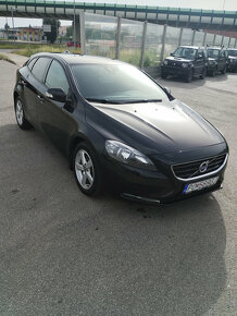 Volvo V40 T2 1.6L T2 GTDi (1596ccm\88kW\120HP)