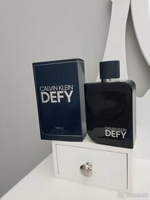 Novinka Calvin Klein Defy Parfum 200ml.