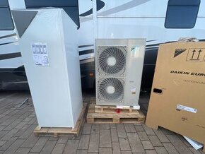 Nové tepelné čerpadlo Daikin ERLQ011CAV3 so zásobníkom