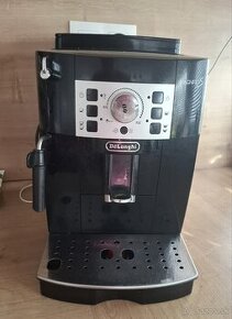 Delonghi kavovar Magnifica S