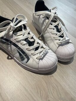 Adidas superstar star wars vel 36 2/3 ,