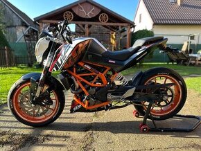 KTM Duke 390  A2