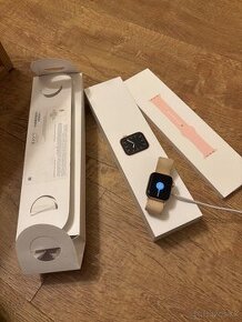 Apple watch 5 rose gold