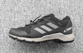 Adidas Terrex Gore-Tex č.38