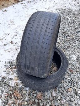 255/40r21 102T Bridgestone letne