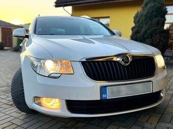 Škoda Superb II Combi 2.0 TDI (2013)