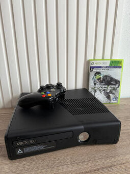 Xbox 360 Slim s hrou - 1