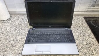 Predam funkcny HP laptop 4GB RAM/SSD na opravu