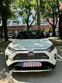 Toyota RAV4 Hybrid - 1