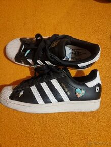 Nenosene Adidas superstar 38 1/2