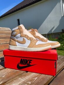 Nike Air Jordan 1 High OG Praline