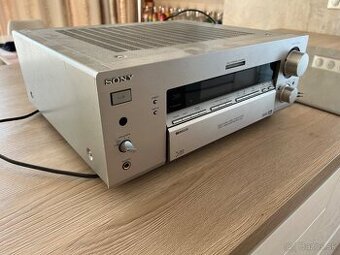 Sony FM Stereo/FM-AM Receiver STR-DB840