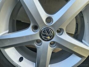 5X112 R16 VW GOLF PLUS ZIMNE PNEUMATIKY 205/55 R16 - 1