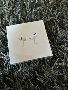 AirPods Pro - 1