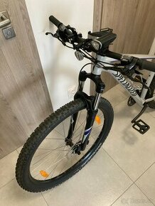 predám horský bicykel SPECIALIZED Men's Rockhopper Comp