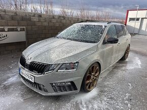 Škoda Octavia 3 facelift combi RS 2.0 TSI DSG PANO ACC KESSY