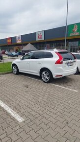 Volvo xc60 2.TDI , 133KW , 2014 .