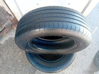 GOODYEAR 215 65 16/LETNE/DOT3823