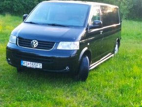 Volkswagen Transporter T5 2.5 TDi