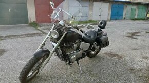 Predám chopper Honda VT1100 Shadow USA r.v. 1995, 24kW A2