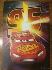 Neonove puzzle z filmu Autá mcqueen