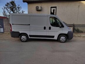 Predám Peugeot Boxer 2,2 hdi