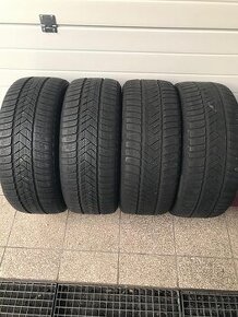 Zimne pneu Pirelli Sottozero3 W. 245/45R19