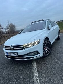 VOLKSWAGEN PASSAT 140KW VIRTUAL / IQ LIGHT / PANO / WEBASTO