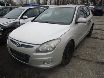 Hyundai i30 rozpredam na nahradne diely