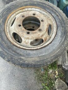 Predam pneumatiky 215/75 r17,5 AVIA,IVECO