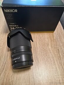 Nikon Nikkor 24-200mm