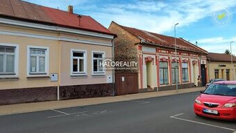 HALO reality - Predaj, rodinný dom Lučenec, centrum - ZNÍŽEN - 1