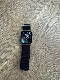 Apple Watch 8 45mm - 1