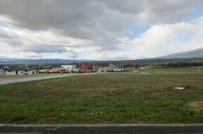 Stavebný pozemok - Vysoké Tatry -Veľká Lomnica - 900 m2 - 1