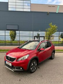 Peugeot 2008 1.6 BlueHDi 100 Allure