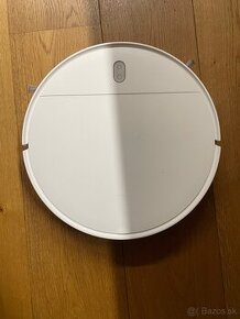 Xiaomi Mi Robot Vacuum-Mop Essential