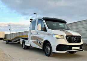 Mercedes-Benz Sprinter mini ťahač návesu AMG s návesom