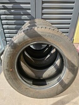 Kumho 205/60 R16 letné