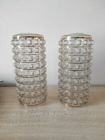 Dve starožitné tienidlá z českého skla na závesný luster