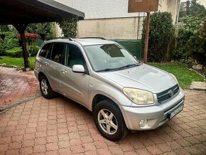 Toyota rav4  1.8T