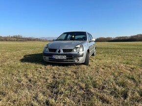 PREDÁM Renault Clio 1.6 16V InitialeParis