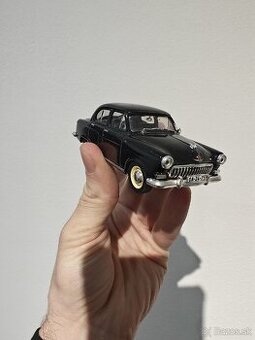 GAZ M-21 Volga 1:43