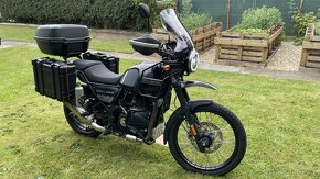 Royal Enfield Himalayan 411