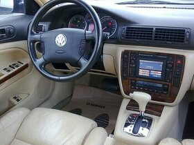 Volkswagen Passat Variant TDI Highline 4-Motion Special, 4x4 - 1