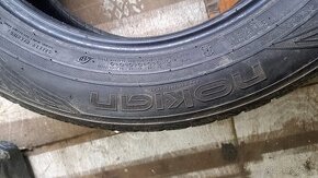 Predám 2 ks pneumatík Nokian 225/60 R18