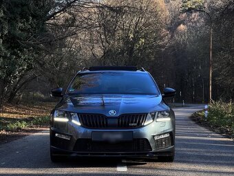 Škoda Octavia Combi 2.0 TDI RS DSG