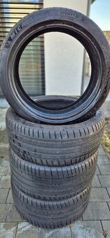 MICHELIN Pilot Sport 4 BMW dvojrozmer R20"