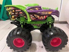 Monster truck Dickie XXL-ako novy