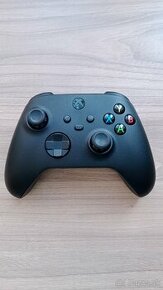 Ovladač Xbox series. Carbon Black.